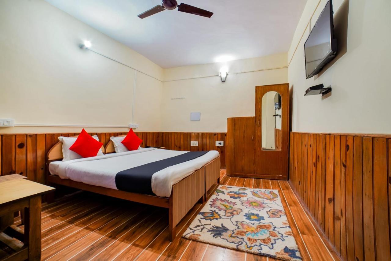 Capital O 47240 Hotel Blossom Resort Kausani Eksteriør billede