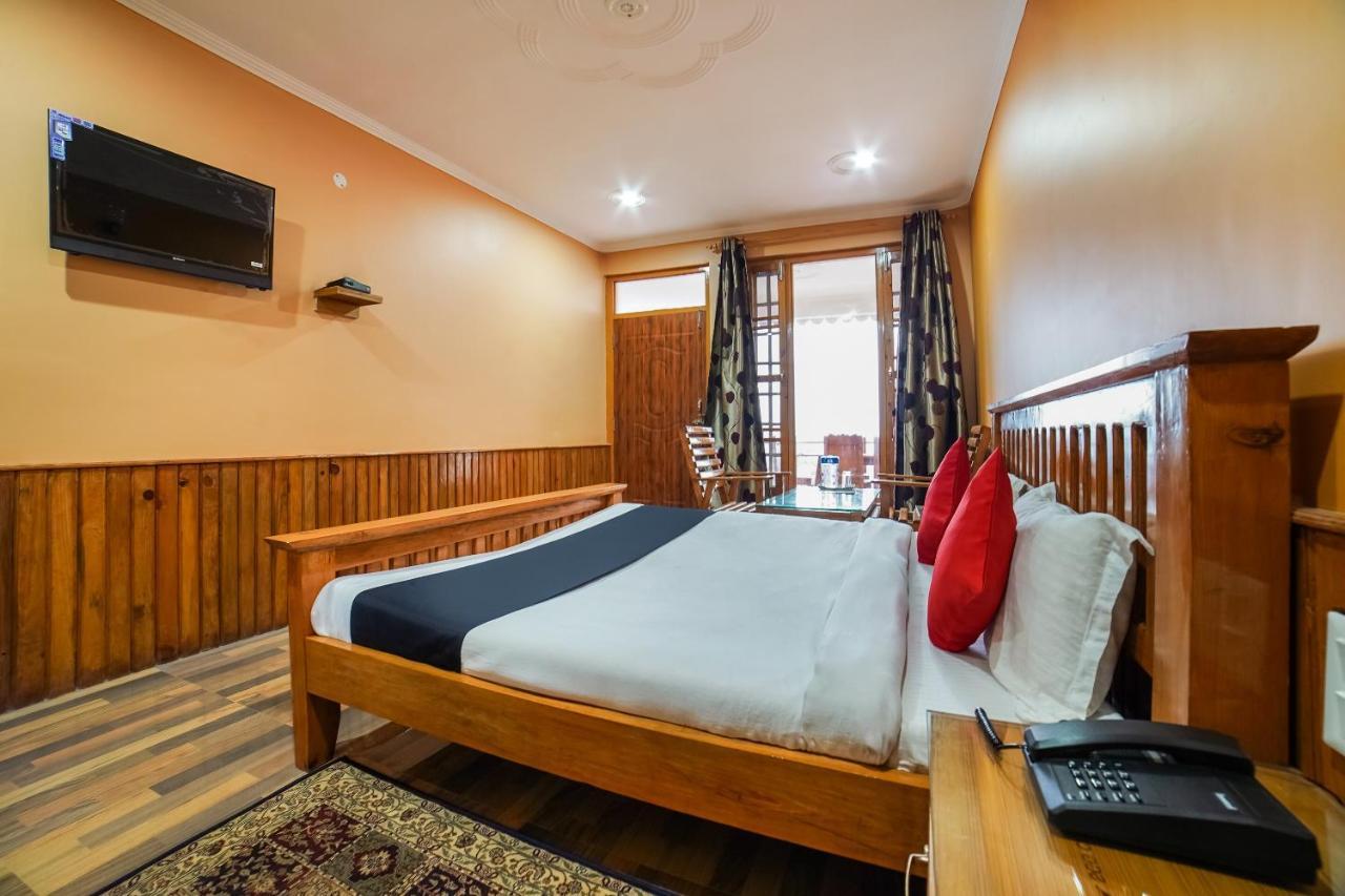 Capital O 47240 Hotel Blossom Resort Kausani Eksteriør billede